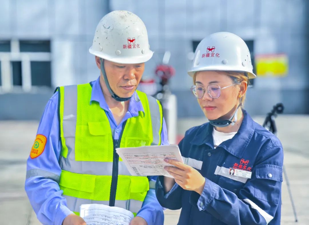 巾幗自強 建功有我——記新疆宜化第一位女班組安全員胡麗萍(圖2)